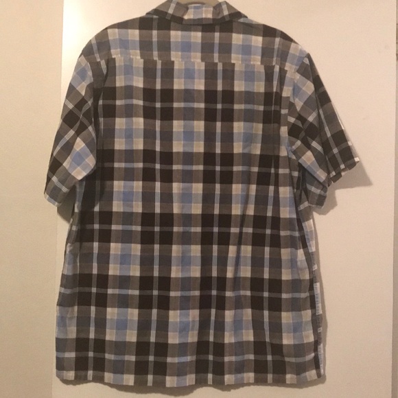 Men’s Dickies Plaid Button Down - Picture 2 of 4